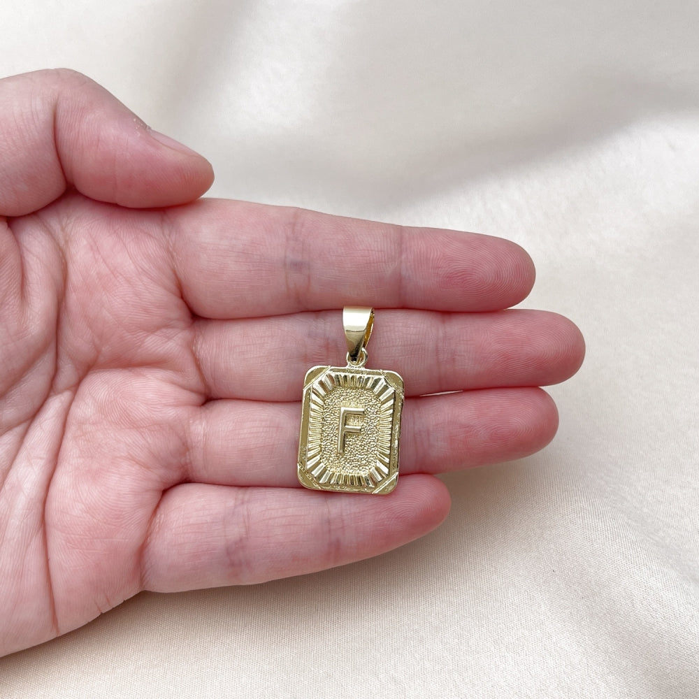 Oro Laminado Fancy Pendant, Gold Filled Style Initials Design, Diamond Cutting Finish, Golden Finish