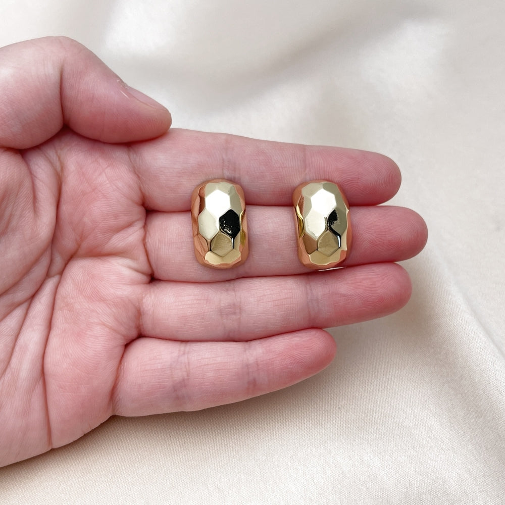 Oro Laminado Stud Earring, Gold Filled Style Disco Design, Polished, Golden Finish