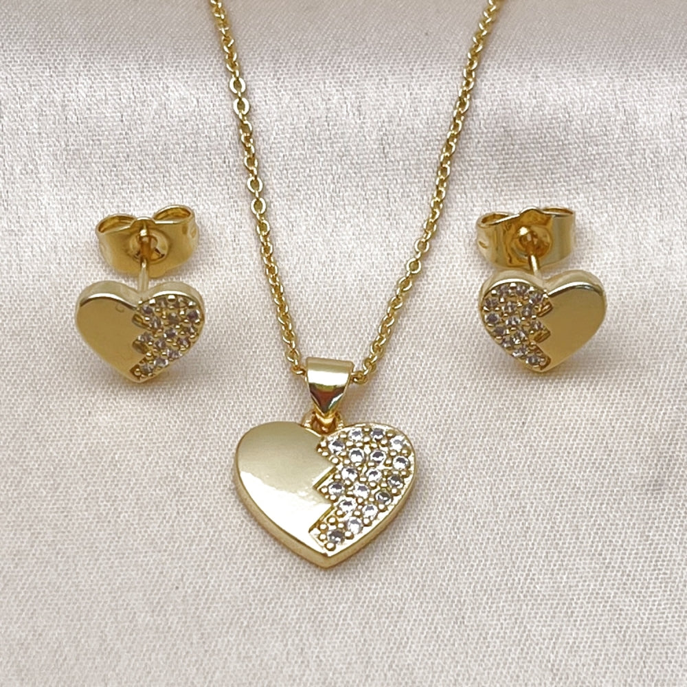 Oro Laminado Earring and Pendant Adult Set, Gold Filled Style Heart Design, with White Cubic Zirconia, Polished, Golden Finish