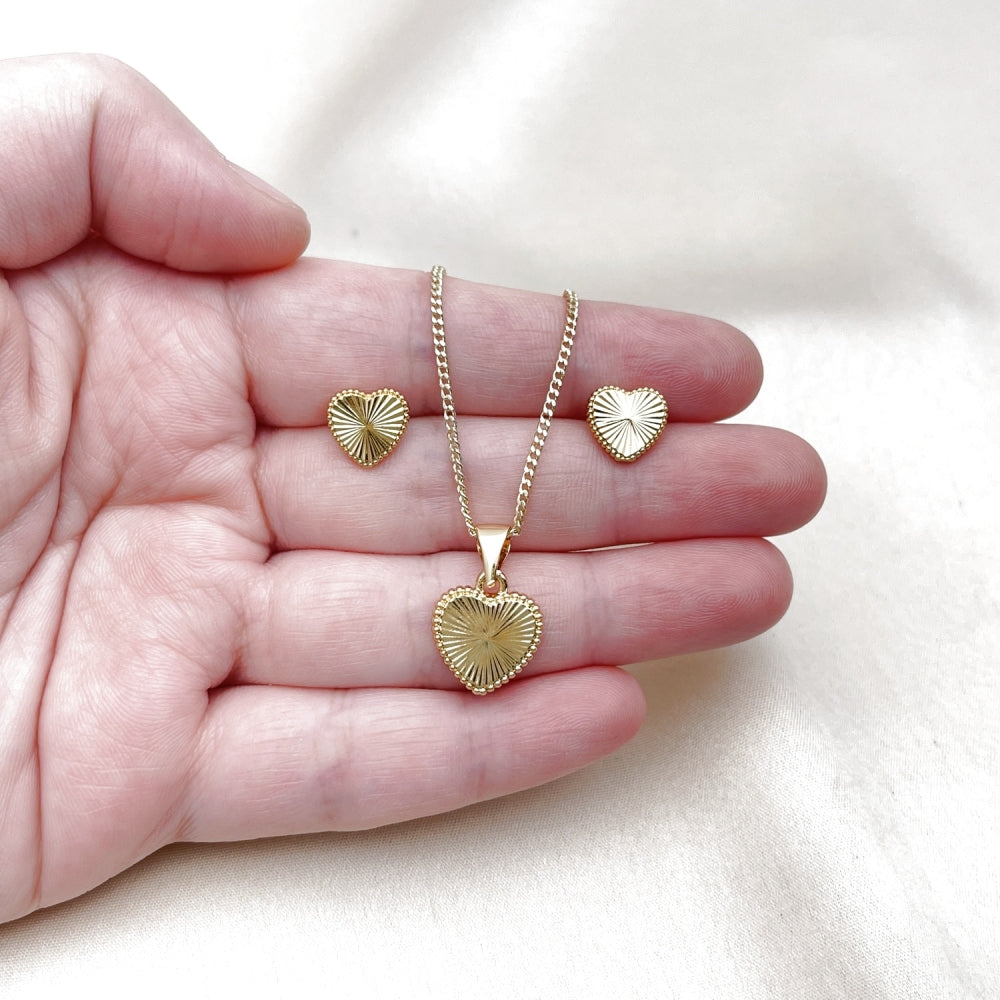 Oro Laminado Earring and Pendant Adult Set, Gold Filled Style Heart Design, Diamond Cutting Finish, Golden Finish