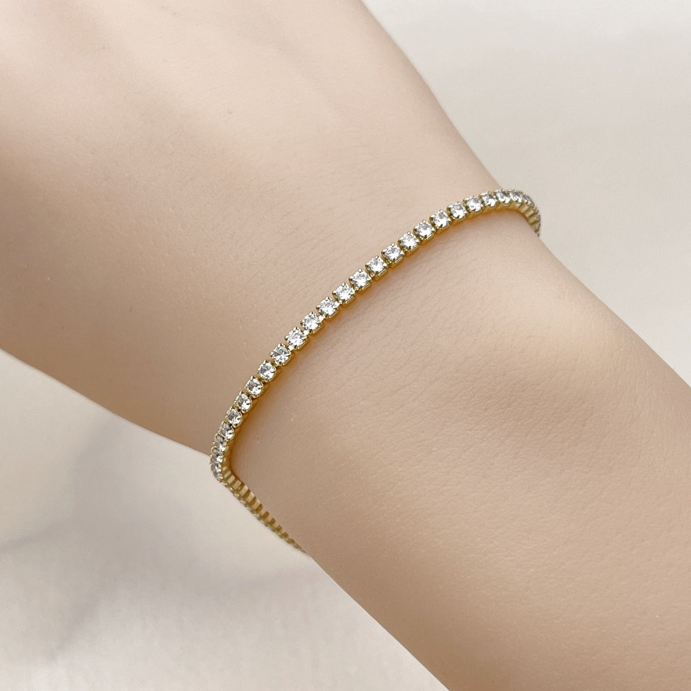 Oro Laminado Tennis Bracelet, Gold Filled Style with White Cubic Zirconia, Polished, Golden Finish