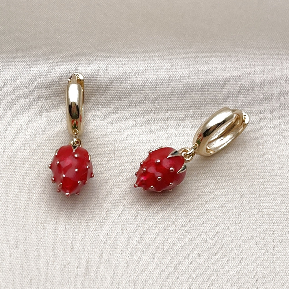 Oro Laminado Dangle Earring, Gold Filled Style Strawberry Design, Red Enamel Finish, Golden Finish