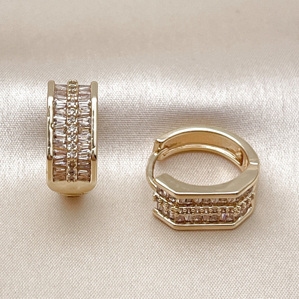 Oro Laminado Huggie Hoop, Gold Filled Style Baguette Design, with White Cubic Zirconia and White Micro Pave, Polished, Golden Finish