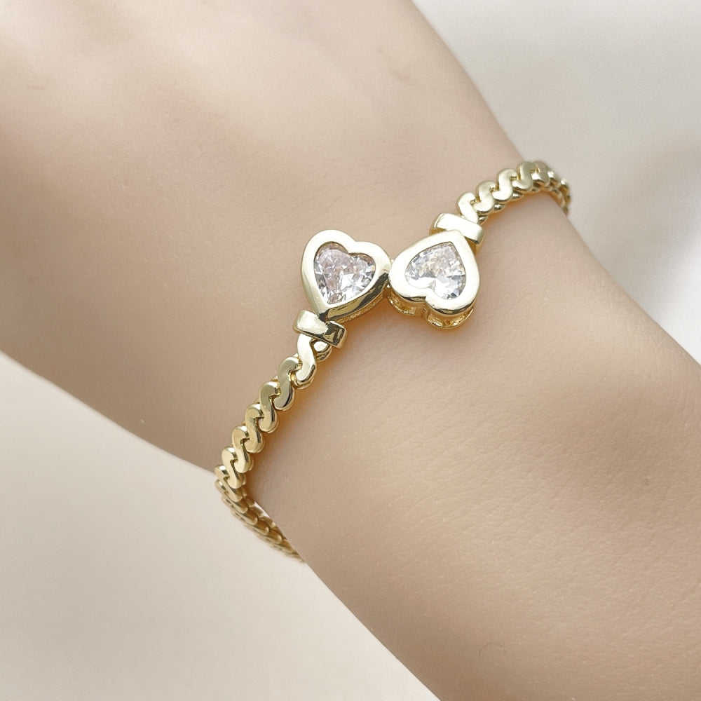Oro Laminado Fancy Bracelet, Gold Filled Style Heart and Twist Design, with White Cubic Zirconia, Polished, Golden Finish