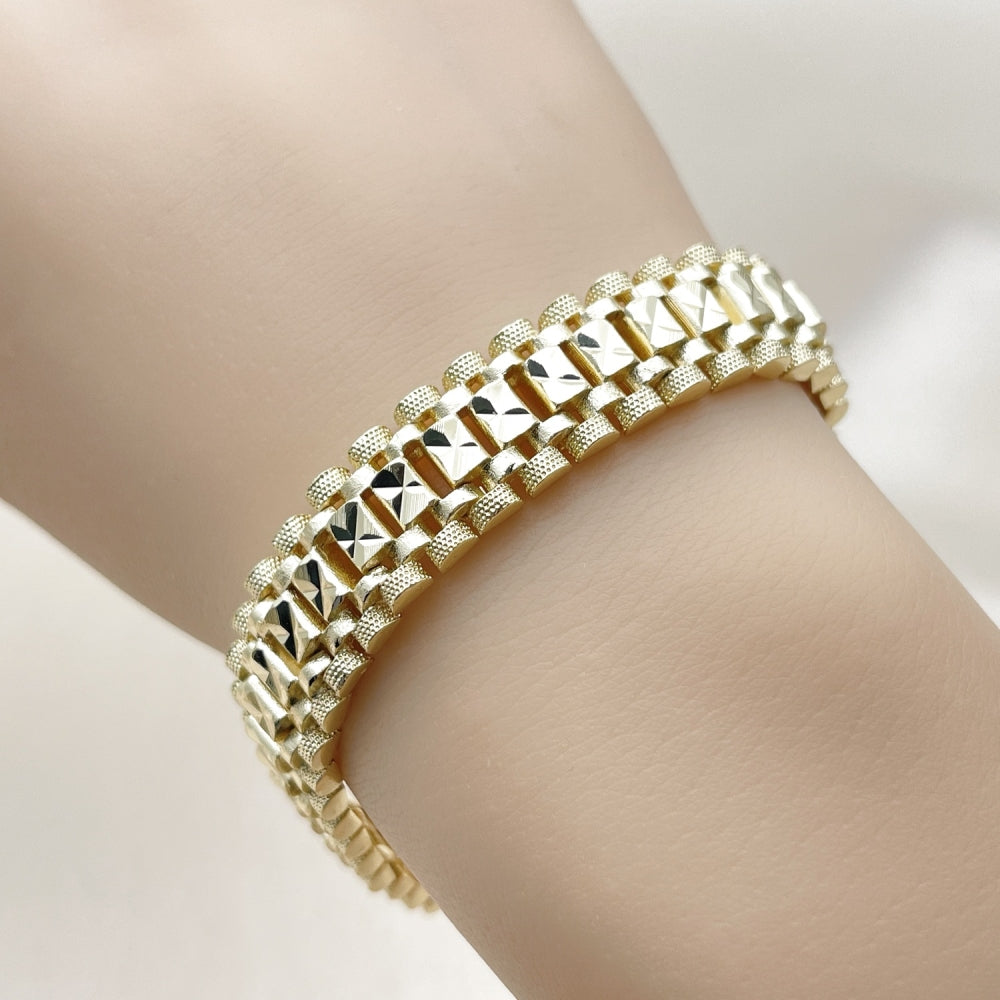Oro Laminado Solid Bracelet, Gold Filled Style Diamond Cutting Finish, Golden Finish