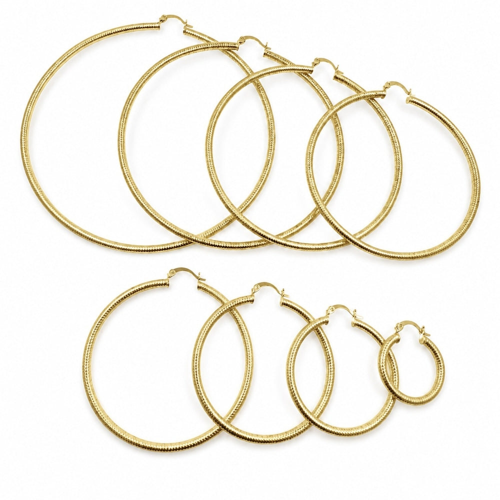 Oro Laminado Medium Hoop, Gold Filled Style Hollow Design, Diamond Cutting Finish, Golden Finish