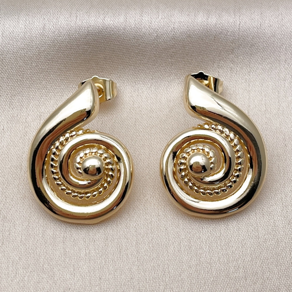 Oro Laminado Stud Earring, Gold Filled Style Snail and Twist Design, Polished, Golden Finish