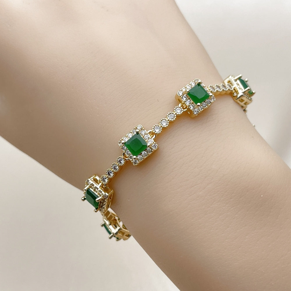 Oro Laminado Tennis Bracelet, Gold Filled Style Cluster Design, with Green and White Cubic Zirconia, Polished, Golden Finish