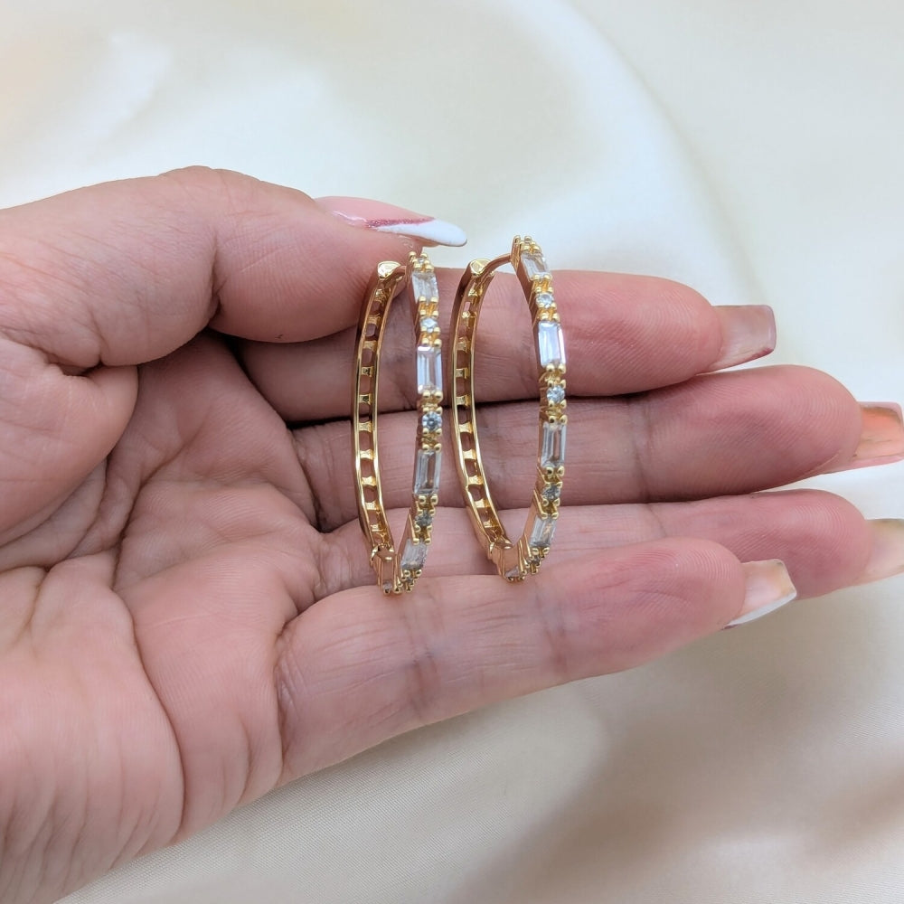 Oro Laminado Huggie Hoop, Gold Filled Style Baguette Design, with White Cubic Zirconia, Polished, Golden Finish