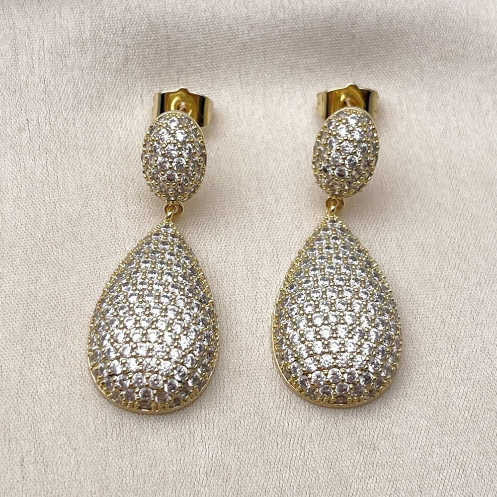 Oro Laminado Dangle Earring, Gold Filled Style Teardrop Design, with White Cubic Zirconia, Polished, Golden Finish