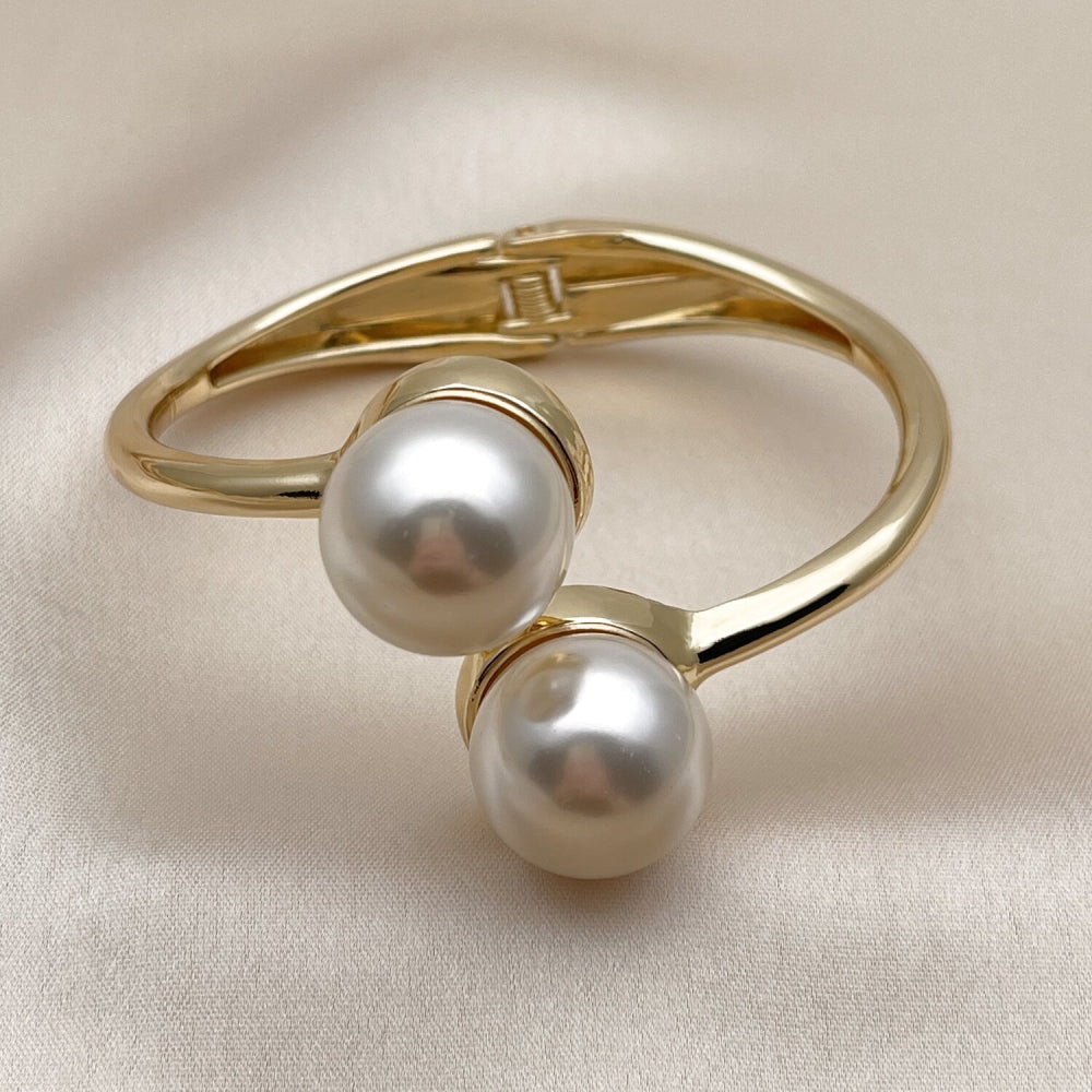 Oro Laminado Individual Bangle, Gold Filled Style Ball Design, with Ivory Pearl, Polished, Golden Finish