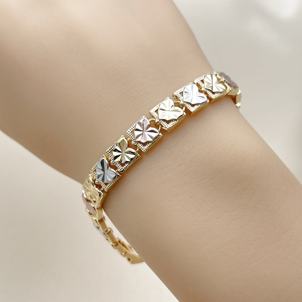 Oro Laminado Solid Bracelet, Gold Filled Style Heart Design, Diamond Cutting Finish, Tricolor