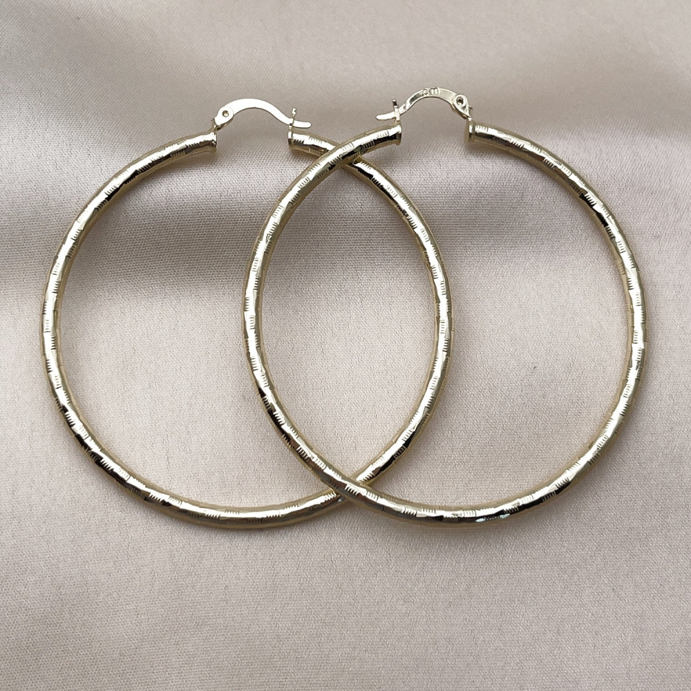 Oro Laminado Large Hoop, Gold Filled Style Hollow Design, Diamond Cutting Finish, Golden Finish