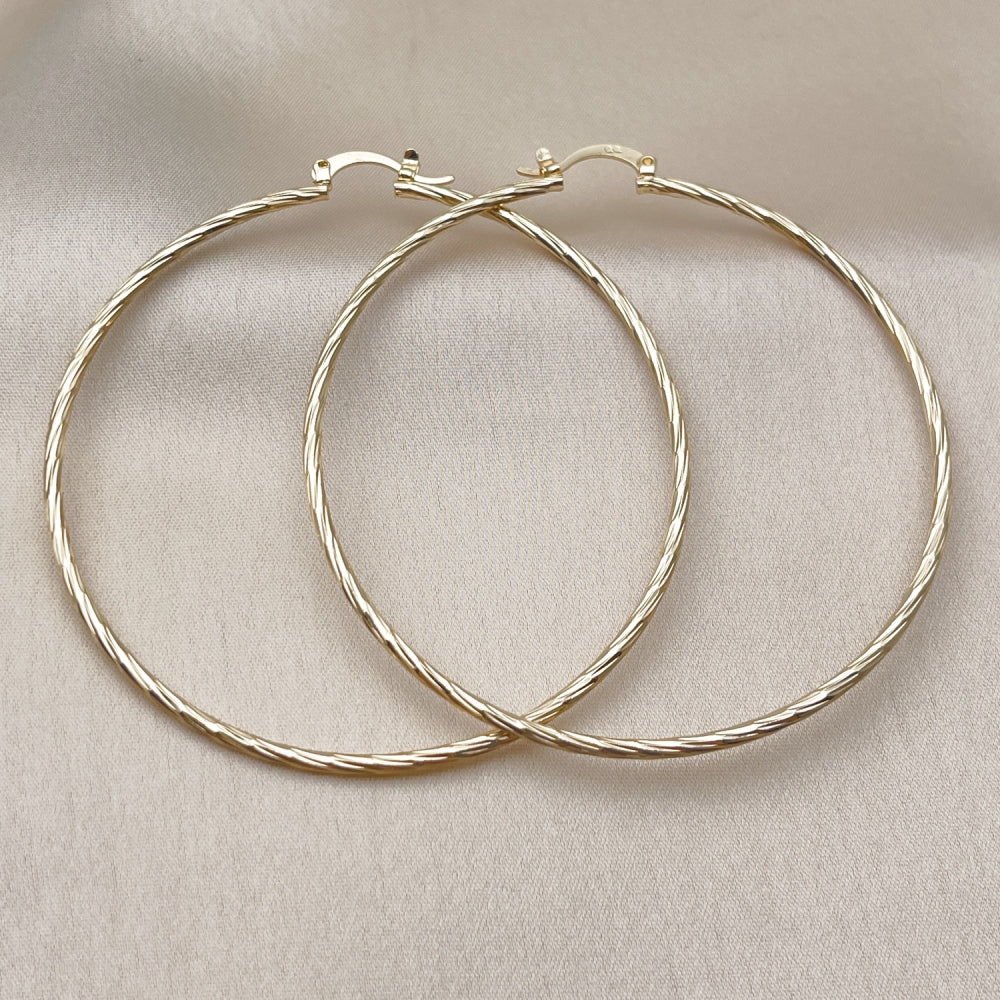 Oro Laminado Large Hoop, Gold Filled Style Diamond Cutting Finish, Golden Finish
