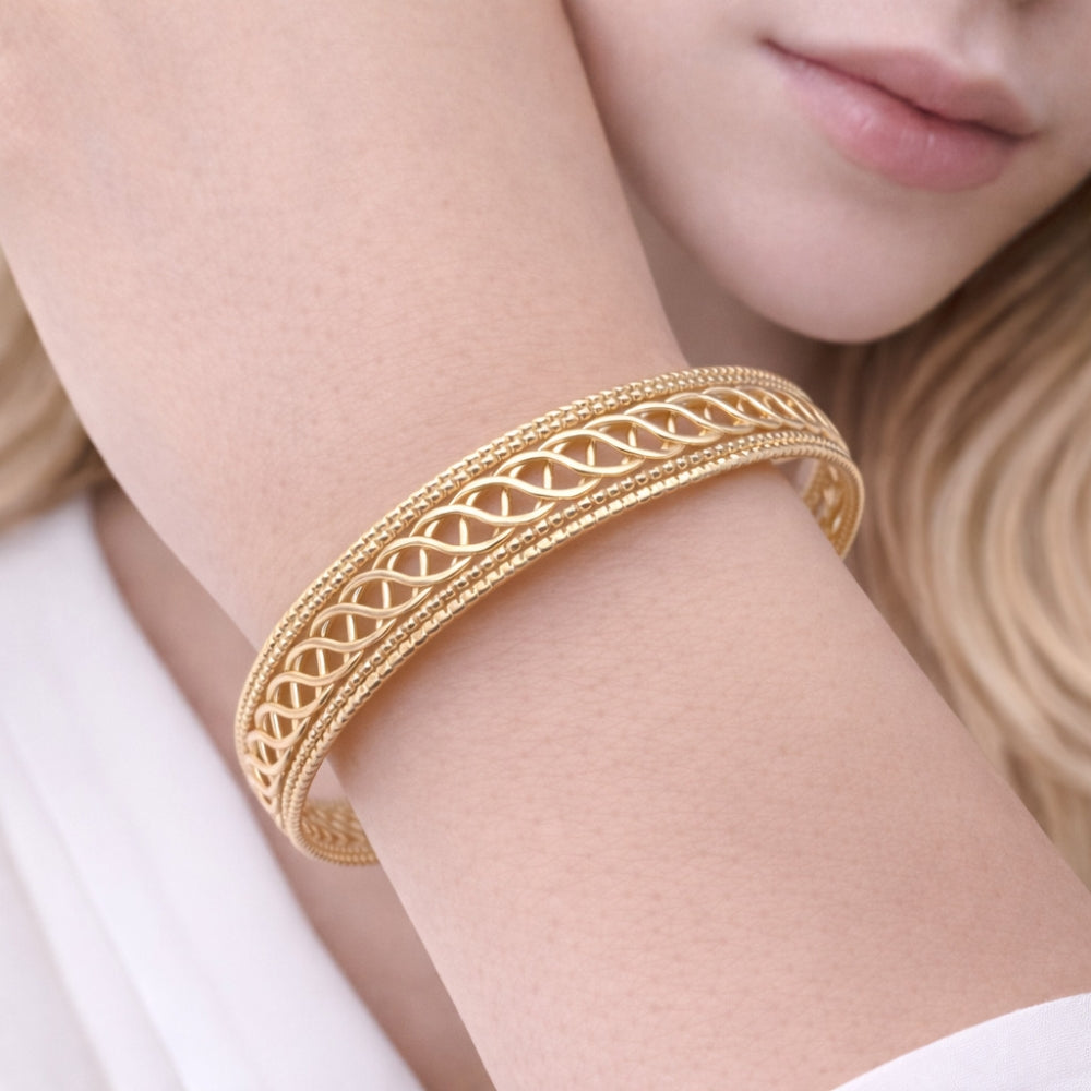 Oro Laminado Individual Bangle, Gold Filled Style Twist Design, Polished, Golden Finish
