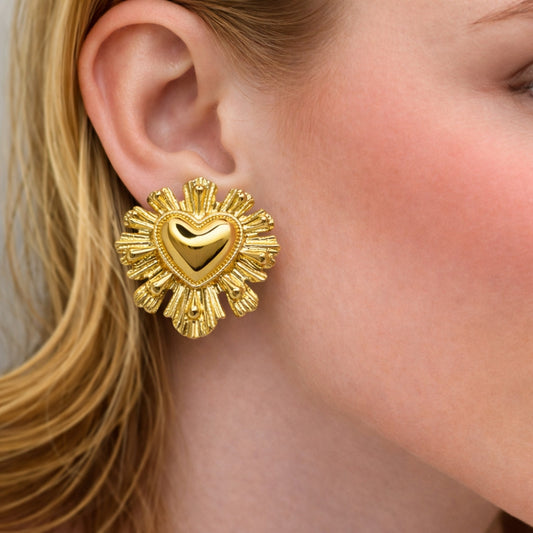 Oro Laminado Stud Earring, Gold Filled Style Heart and Teardrop Design, Polished, Golden Finish