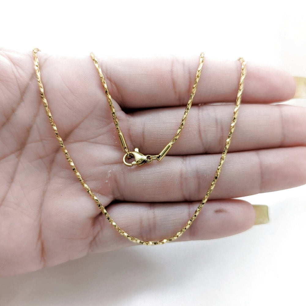 Stainless Steel Basic Necklace, Polished, Golden Finish