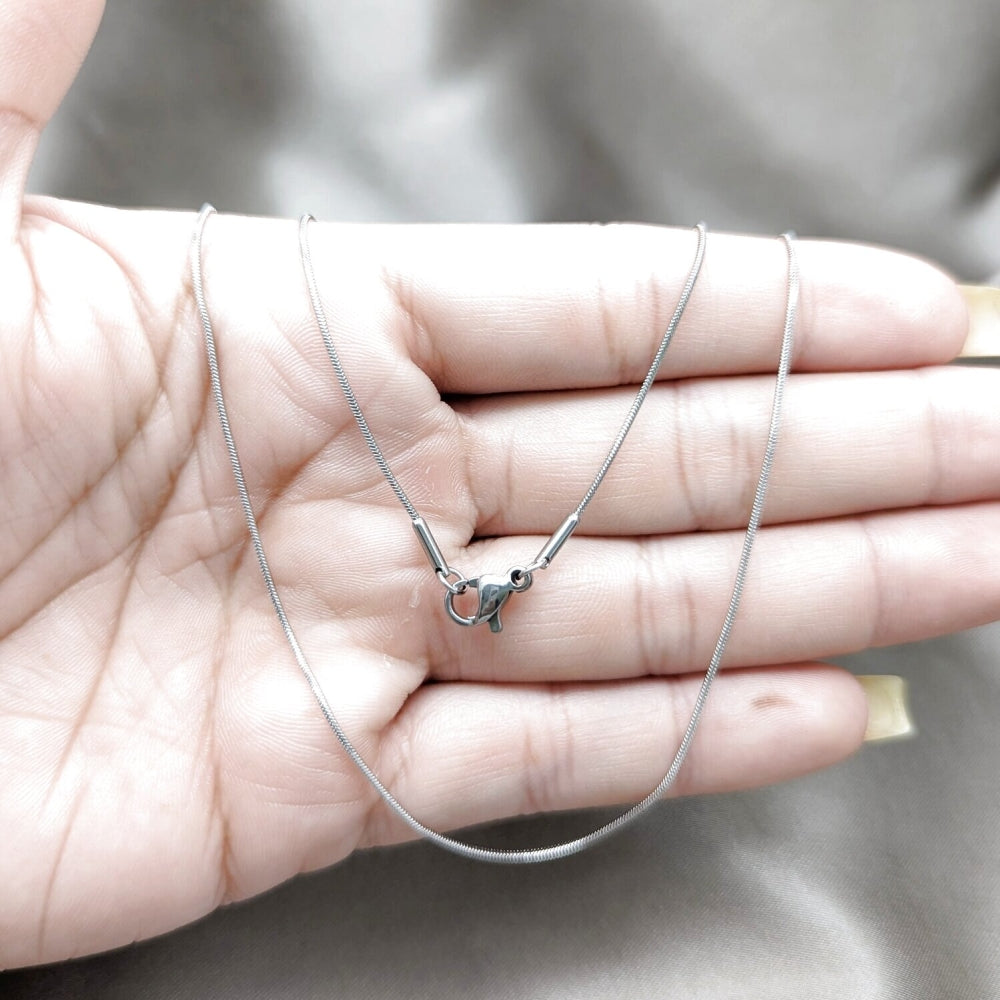 Stainless Steel Basic Necklace, Polished, Rhodium Finish