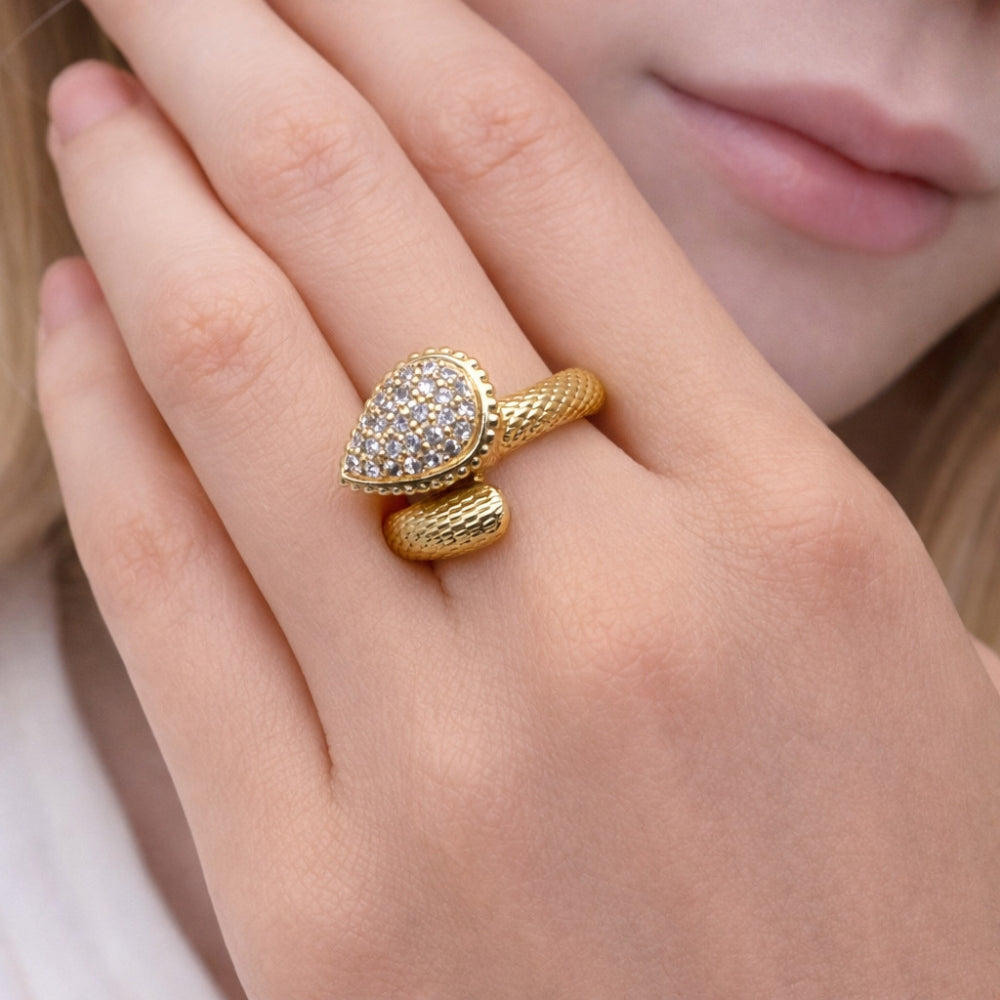 Oro Laminado Multi Stone Ring, Gold Filled Style Teardrop Design, with White Cubic Zirconia, Diamond Cutting Finish, Golden Finish