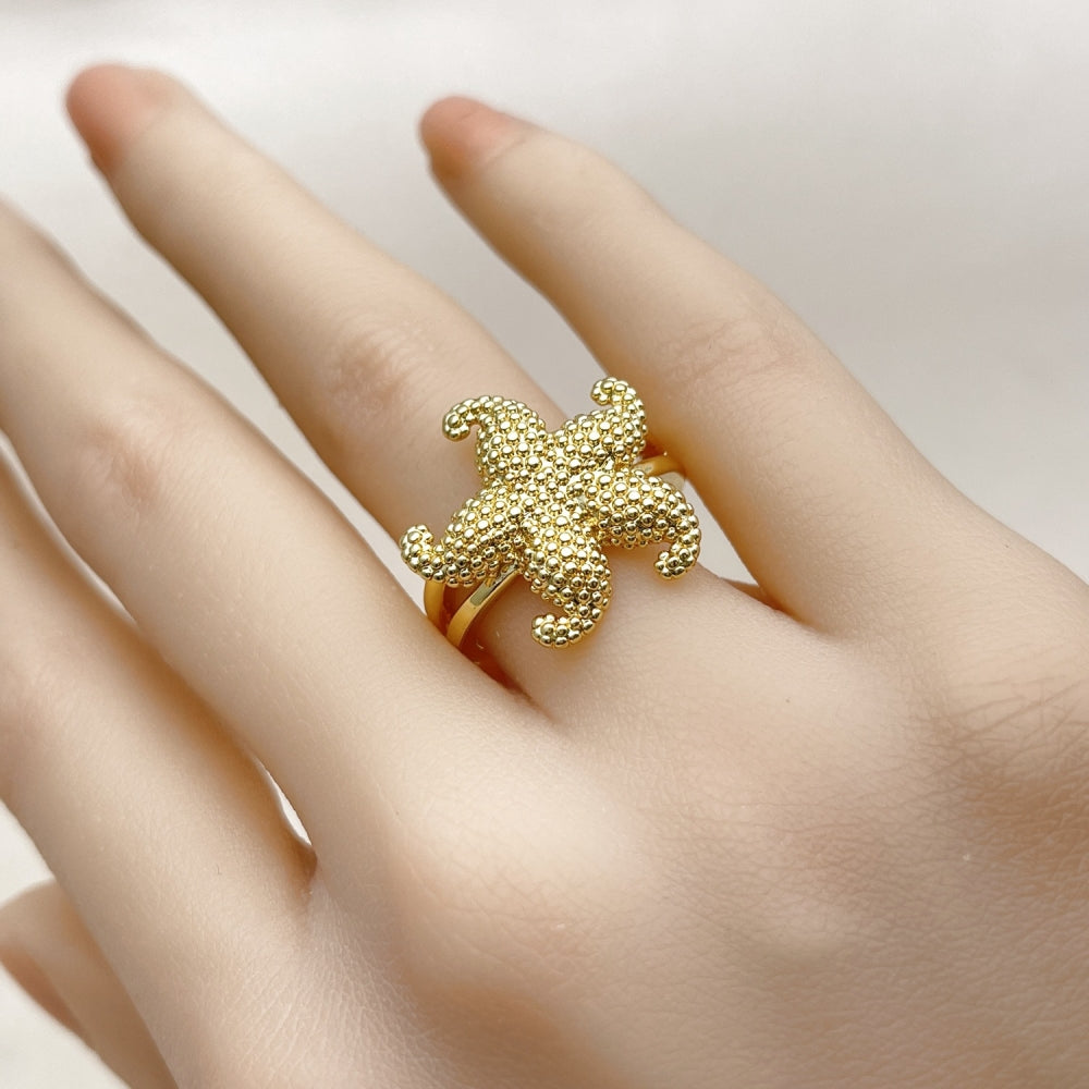 Oro Laminado Elegant Ring, Gold Filled Style Star Design, Matte Finish, Golden Finish