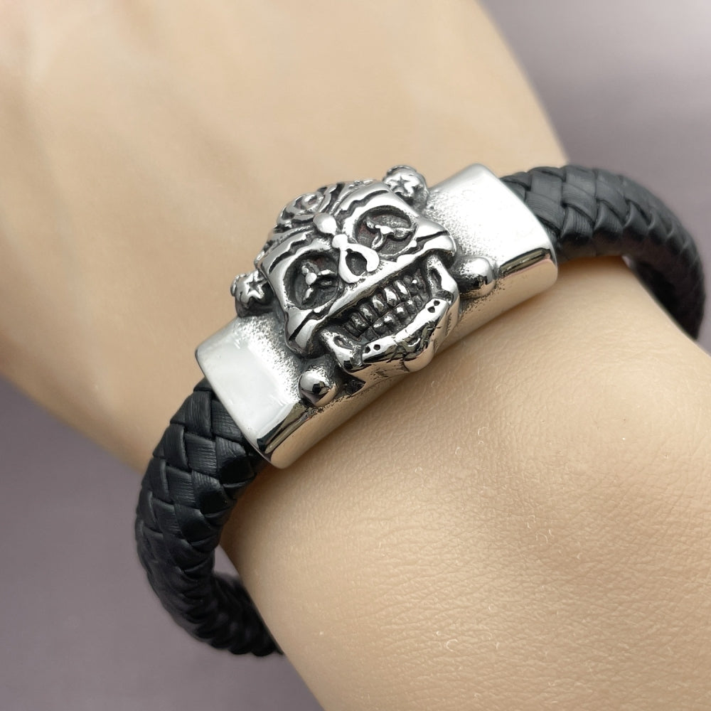 Stainless Steel Fancy Bracelet, Skull Design, Black Leather Finish, Steel Finish