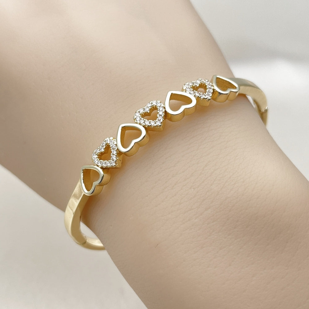 Oro Laminado Individual Bangle, Gold Filled Style Heart Design, with White Micro Pave, Polished, Golden Finish