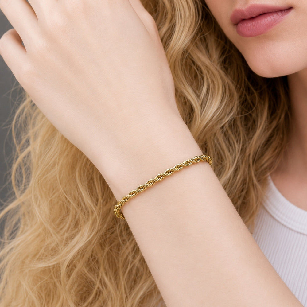 Oro Laminado Basic Bracelet, Gold Filled Style Rope Design, Polished, Golden Finish