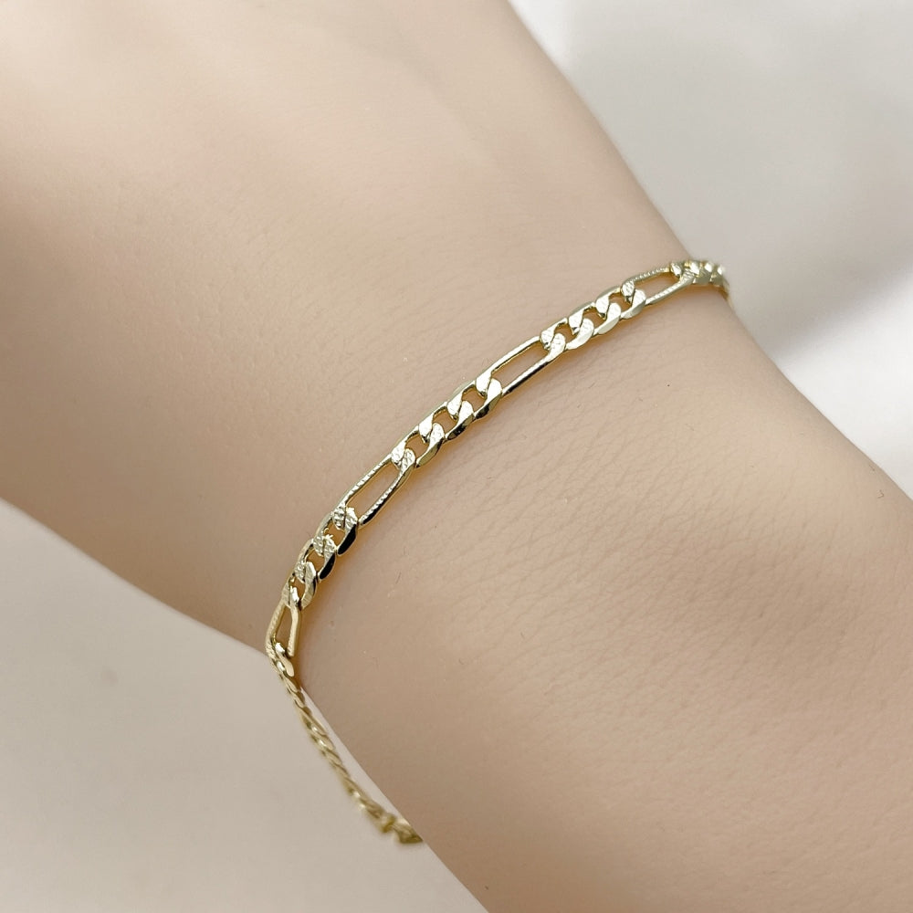 Oro Laminado Basic Bracelet, Gold Filled Style Figaro Concave Design, Diamond Cutting Finish, Golden Finish