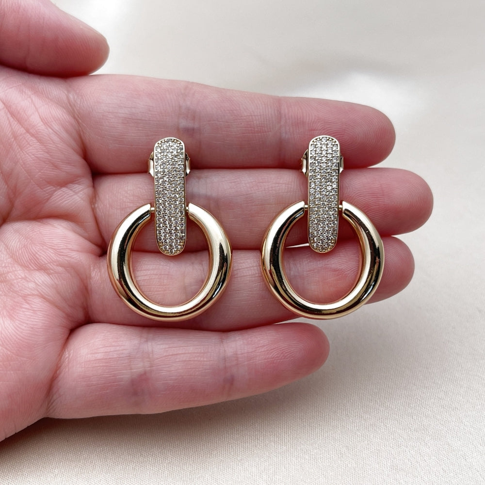 Oro Laminado Stud Earring, Gold Filled Style with White Micro Pave, Polished, Golden Finish