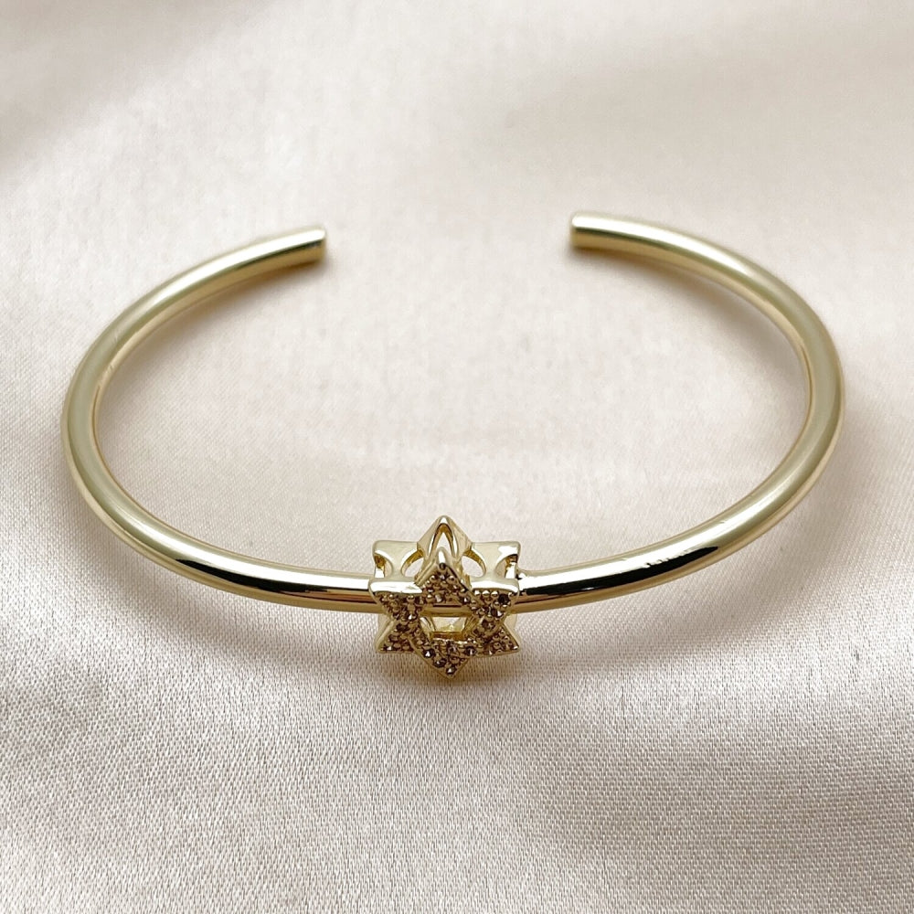 Oro Laminado Individual Bangle, Gold Filled Style Star of David Design, with White Micro Pave, Polished, Golden Finish
