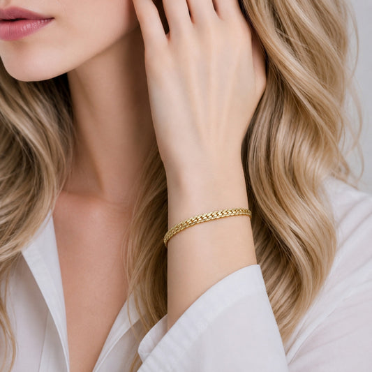 Oro Laminado Basic Bracelet, Gold Filled Style Polished, Golden Finish