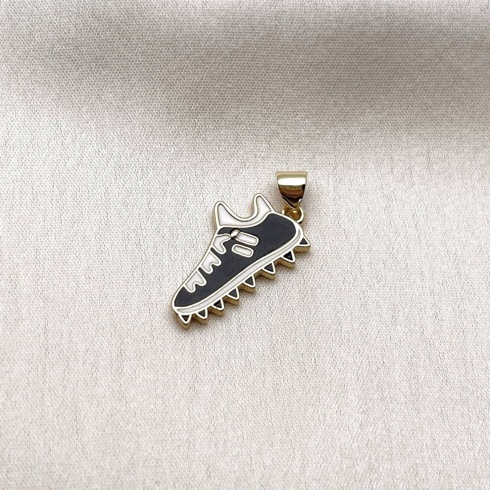 Oro Laminado Fancy Pendant, Gold Filled Style Shoes Design, Black Enamel Finish, Golden Finish