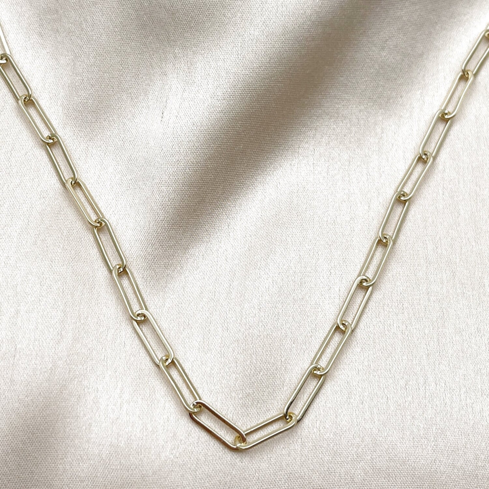 Oro Laminado Fancy Necklace, Gold Filled Style Paperclip Design, Polished, Golden Finish