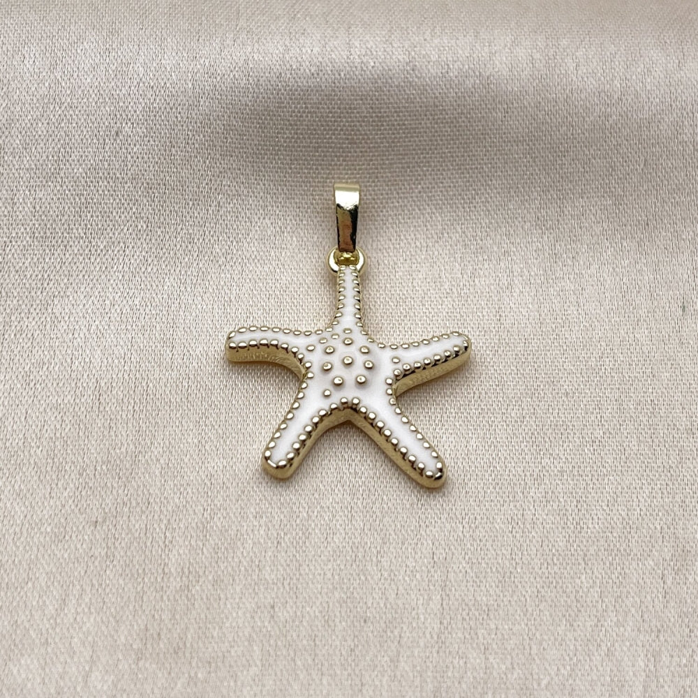 Oro Laminado Fancy Pendant, Gold Filled Style Star Design, White Enamel Finish, Golden Finish