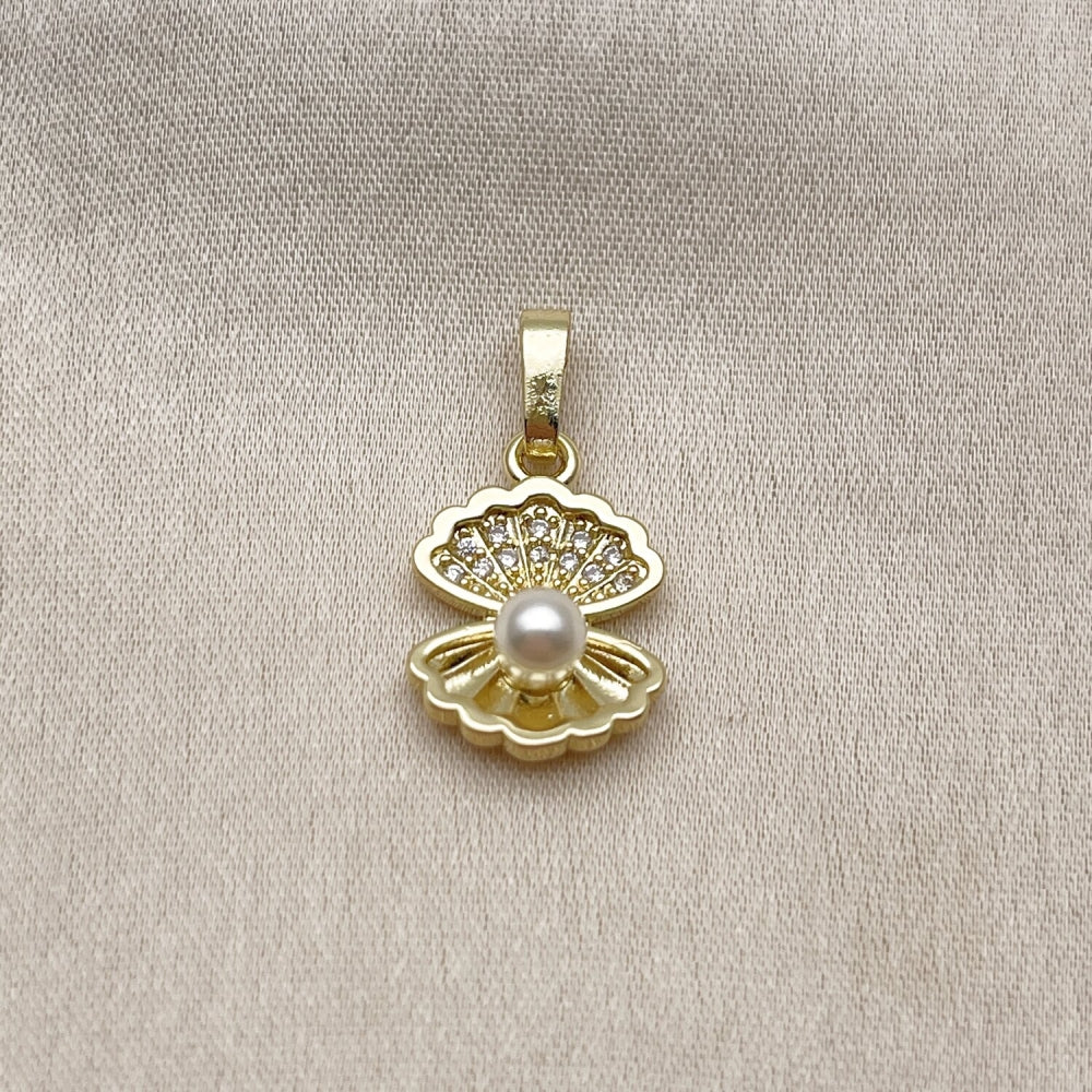 Oro Laminado Fancy Pendant, Gold Filled Style Shell Design, with Ivory Pearl and White Micro Pave, Polished, Golden Finish