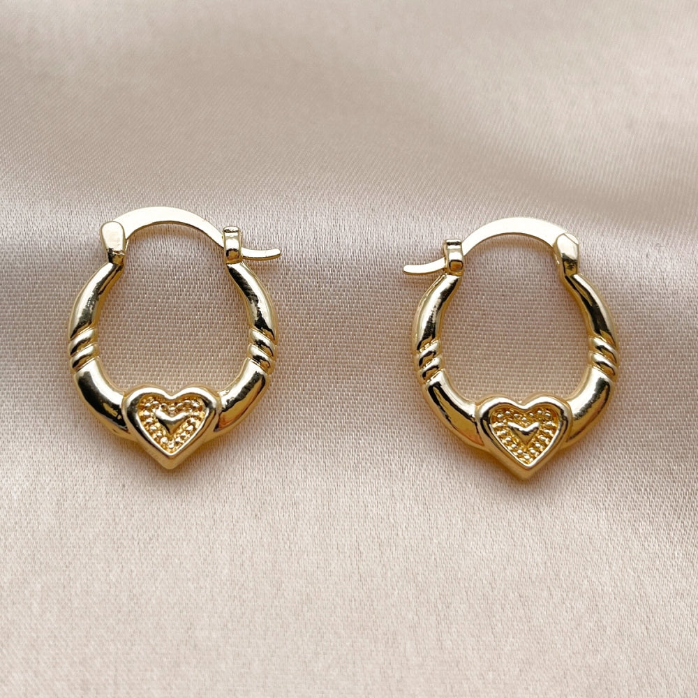 Oro Laminado Small Hoop, Gold Filled Style Heart Design, Polished, Golden Finish