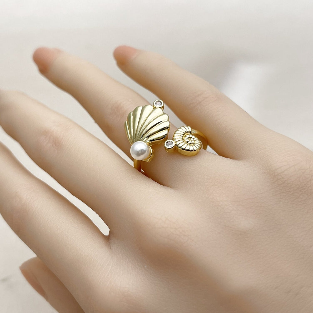 Oro Laminado Multi Stone Ring, Gold Filled Style Shell and Snail Design, with Ivory Pearl and White Cubic Zirconia, Polished, Golden Finish