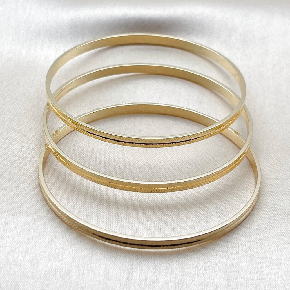 Oro Laminado Trio Bangle, Gold Filled Style Diamond Cutting Finish, Golden Finish