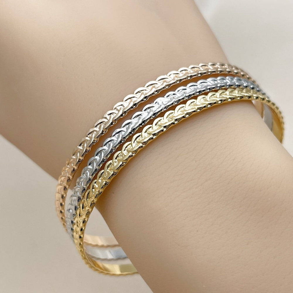 Oro Laminado Trio Bangle, Gold Filled Style Polished, Tricolor