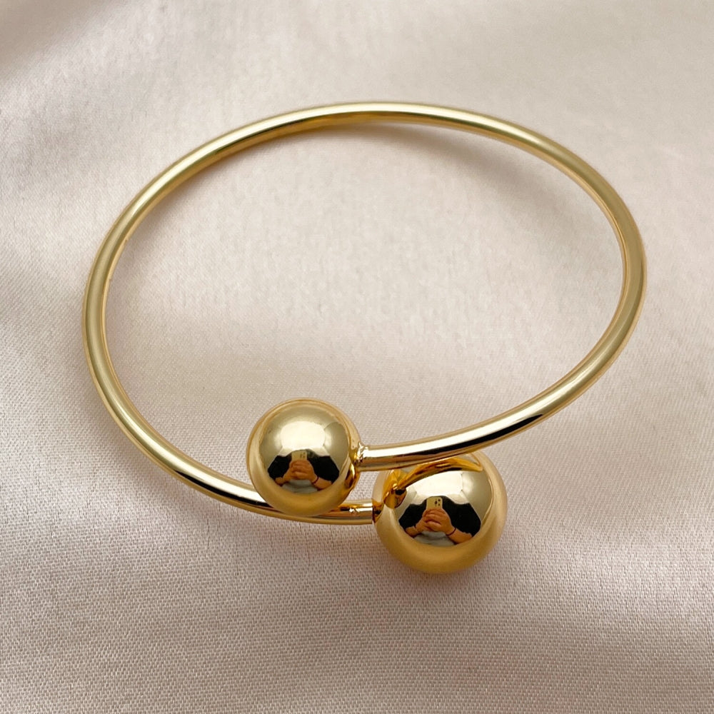 Oro Laminado Individual Bangle, Gold Filled Style Ball Design, Polished, Golden Finish