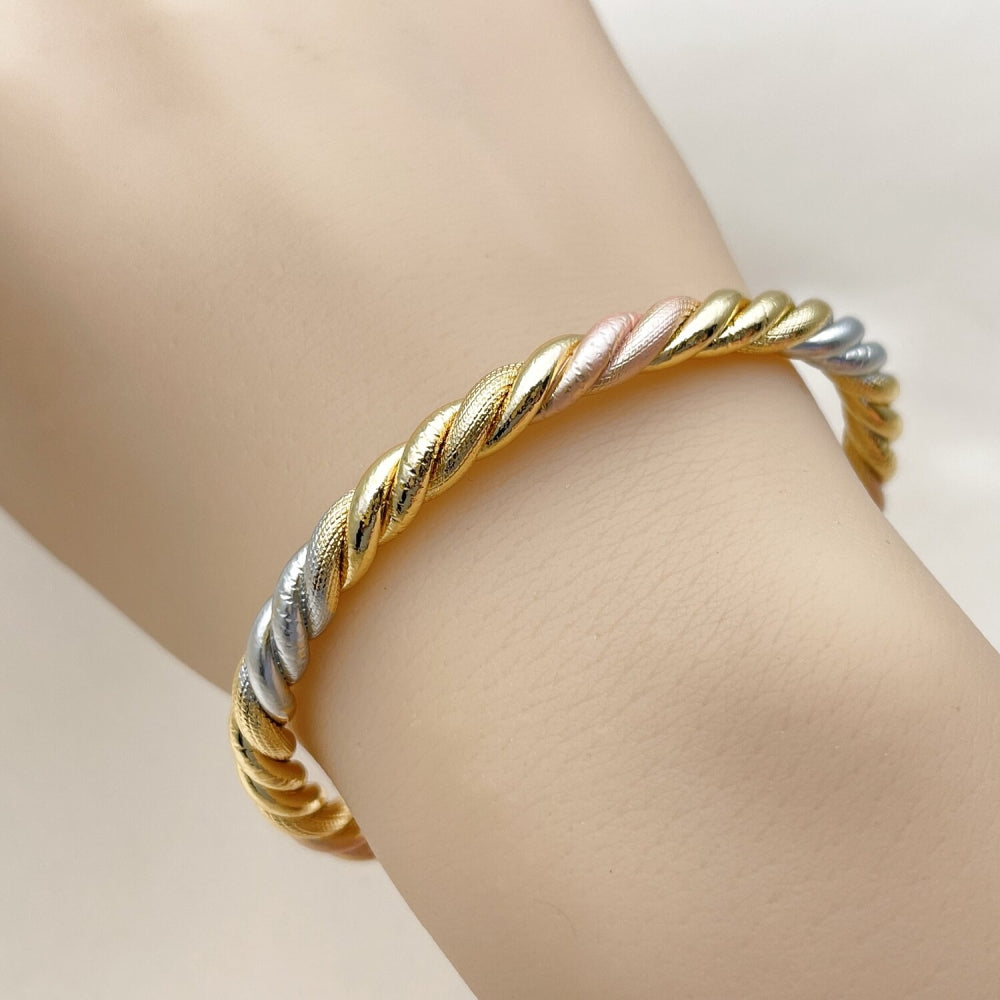 Oro Laminado Individual Bangle, Gold Filled Style Twist Design, Polished, Tricolor
