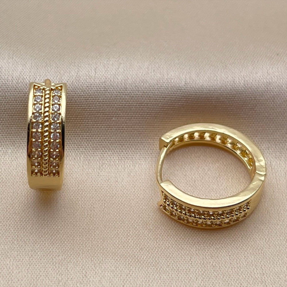 Oro Laminado Huggie Hoop, Gold Filled Style Arrow Design, with White Cubic Zirconia, Polished, Golden Finish