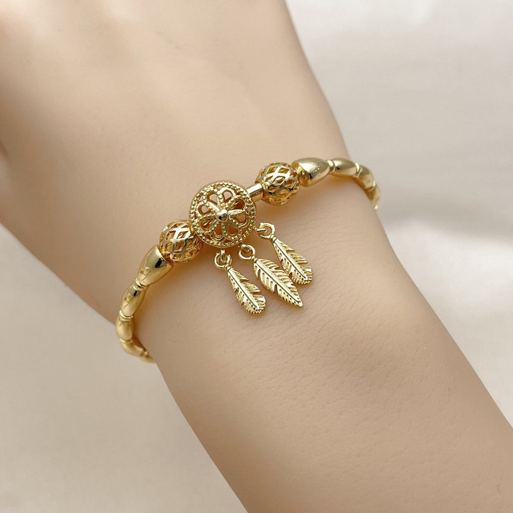 Oro Laminado Individual Bangle, Gold Filled Style Leaf Design, Polished, Golden Finish