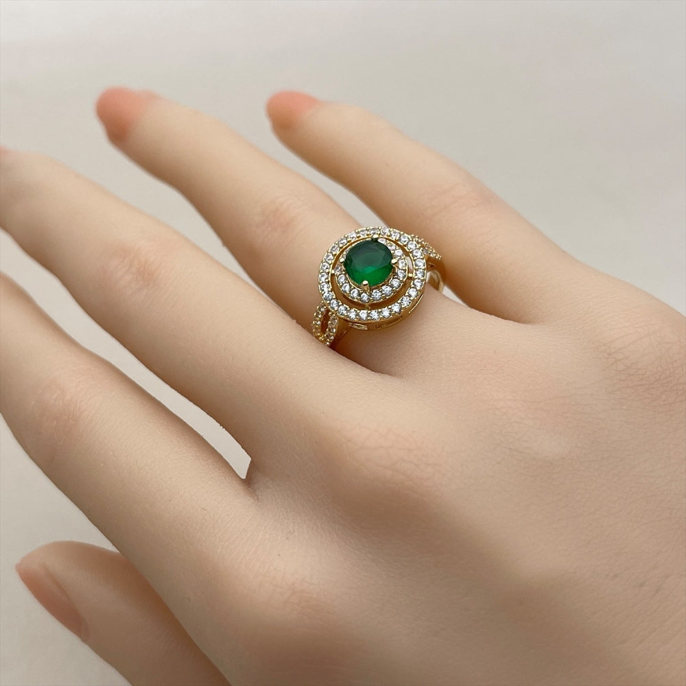 Oro Laminado Solitaire Ring, Gold Filled Style Cluster Design, with Green and White Cubic Zirconia, Polished, Golden Finish