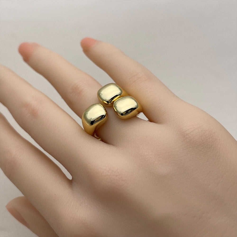 Oro Laminado Elegant Ring, Gold Filled Style Ball Design, Polished, Golden Finish