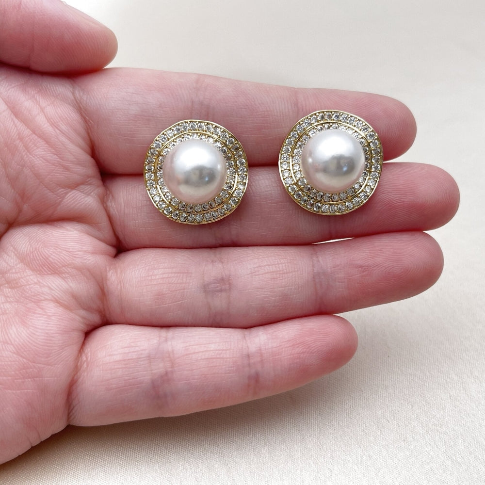 Oro Laminado Stud Earring, Gold Filled Style Ball Design, with Ivory Pearl and White Cubic Zirconia, Polished, Golden Finish
