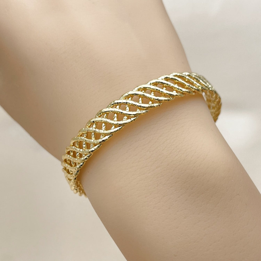 Oro Laminado Individual Bangle, Gold Filled Style Polished, Golden Finish