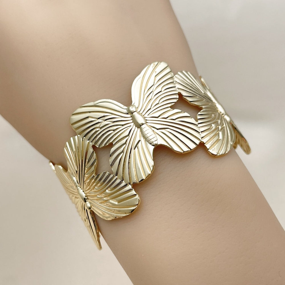 Oro Laminado Individual Bangle, Gold Filled Style Butterfly Design, Polished, Golden Finish