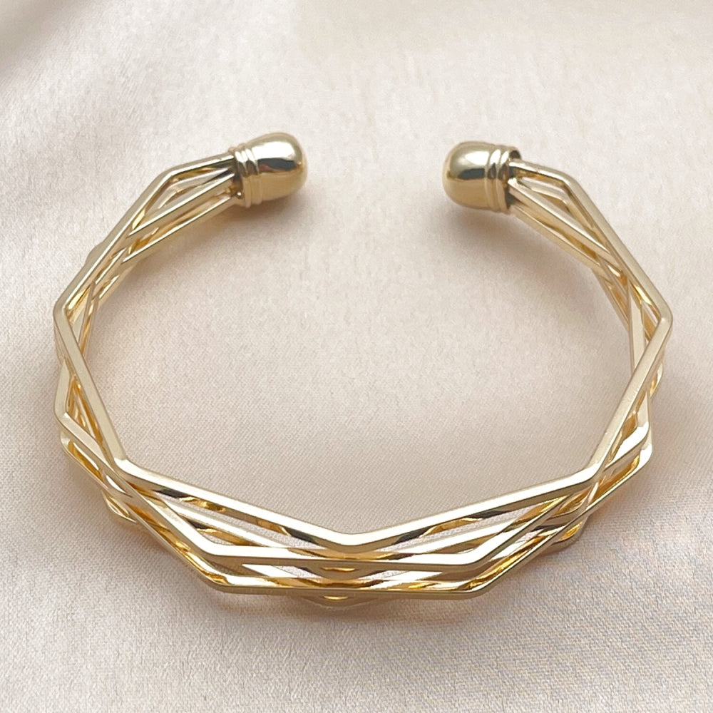 Oro Laminado Individual Bangle, Gold Filled Style Polished, Golden Finish