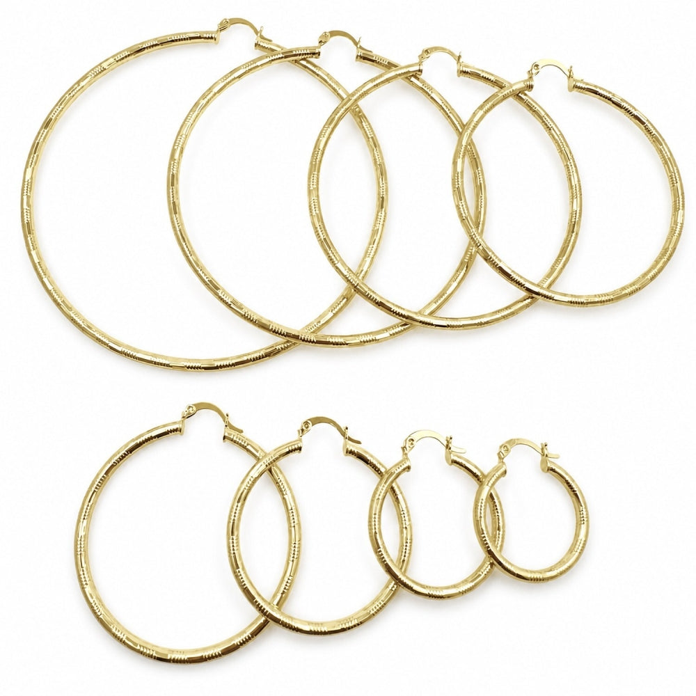 Oro Laminado Medium Hoop, Gold Filled Style Hollow Design, Diamond Cutting Finish, Golden Finish